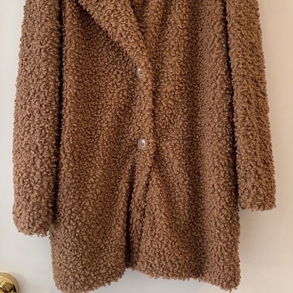 Garage fuzzy coat - Picture 3 of 6